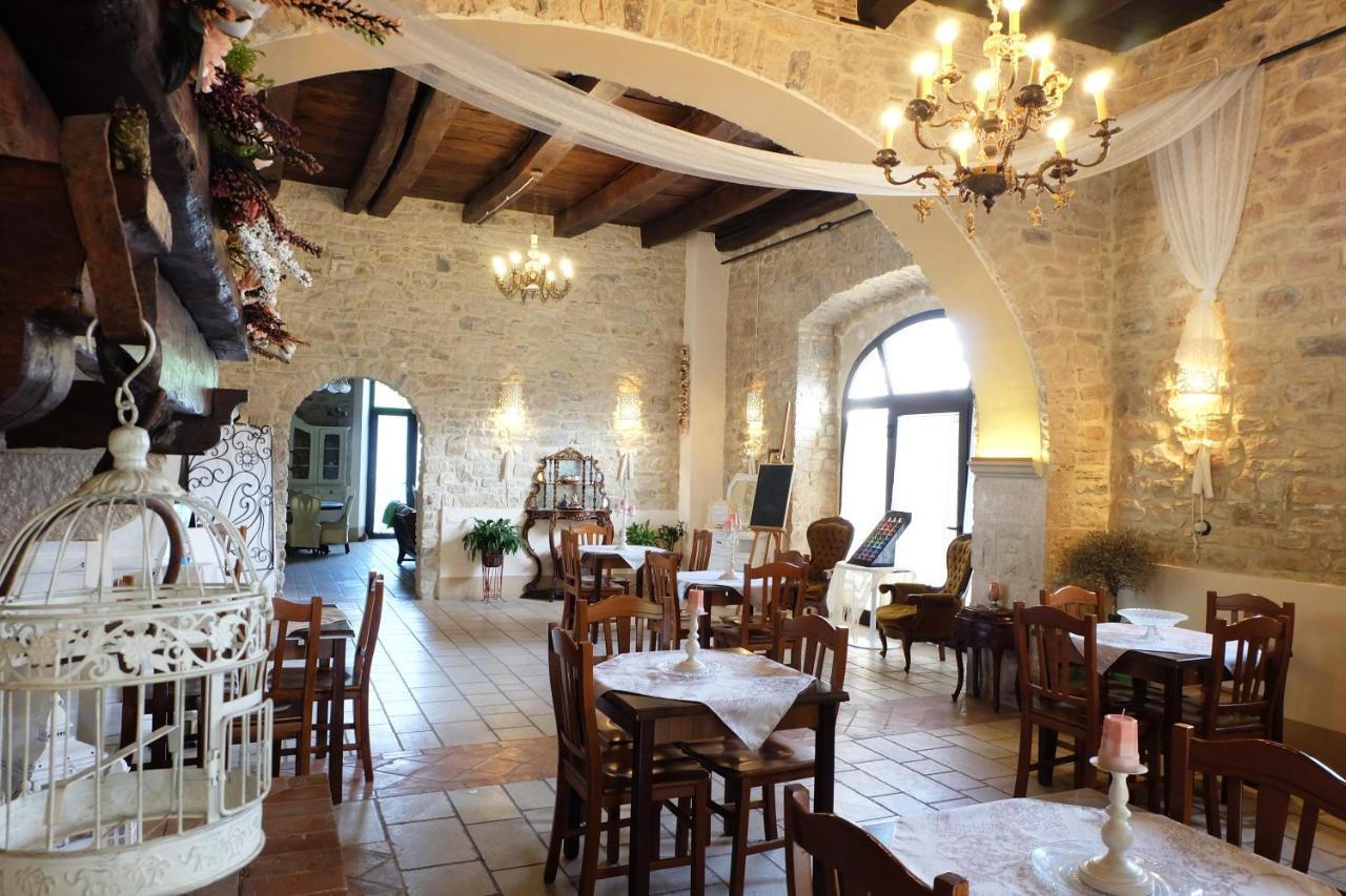 Antica Taverna Del Principe Sepino Екстериор снимка